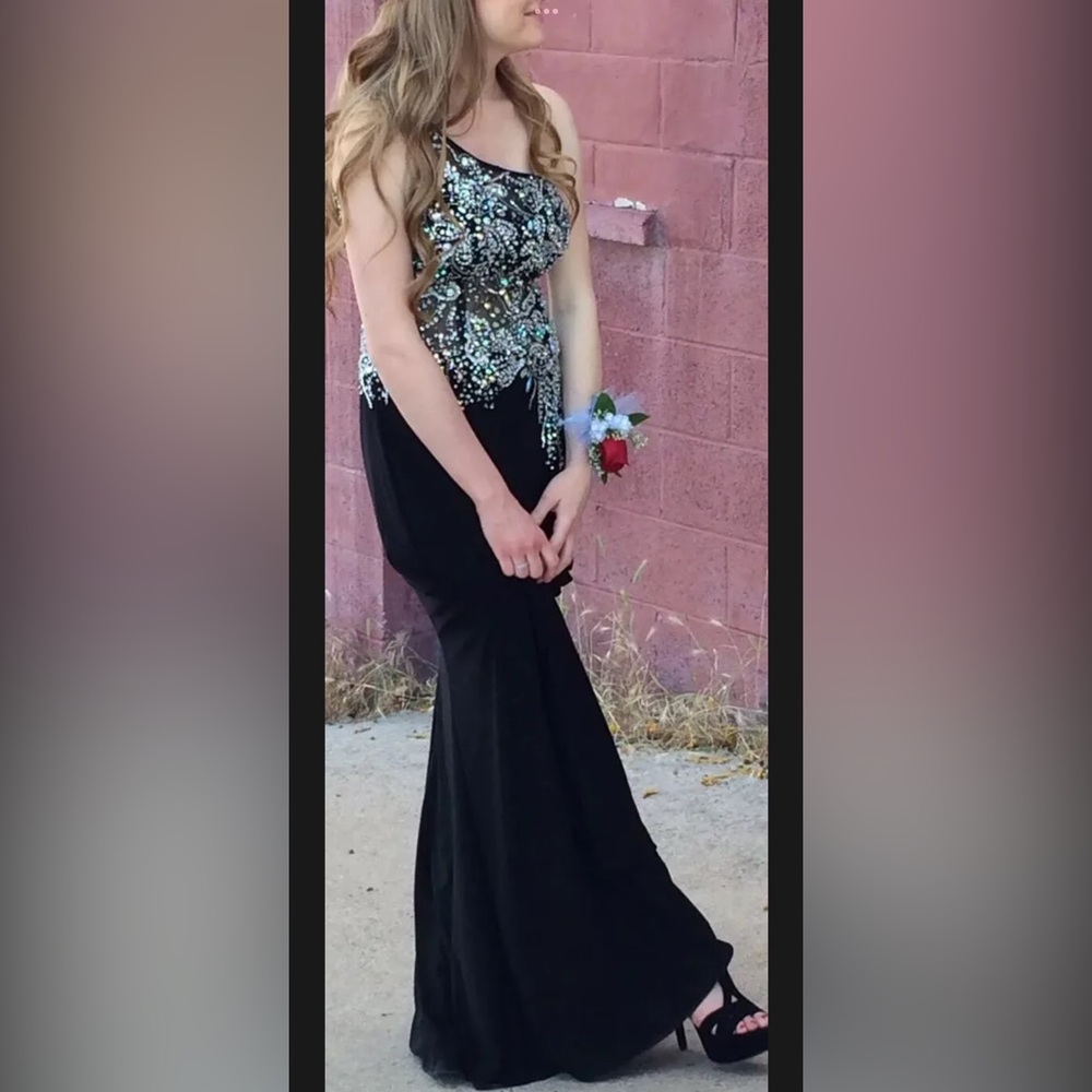 HAND BEADED Black Iridescent Sequence PROM Evening GOWN DRESS Sz2 CAMILLE La Vie